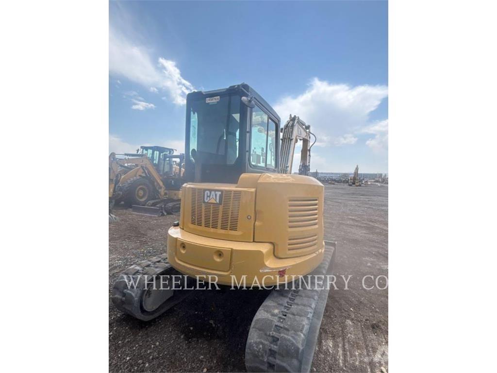 CAT 305.5E2C3T حفارات زحافة