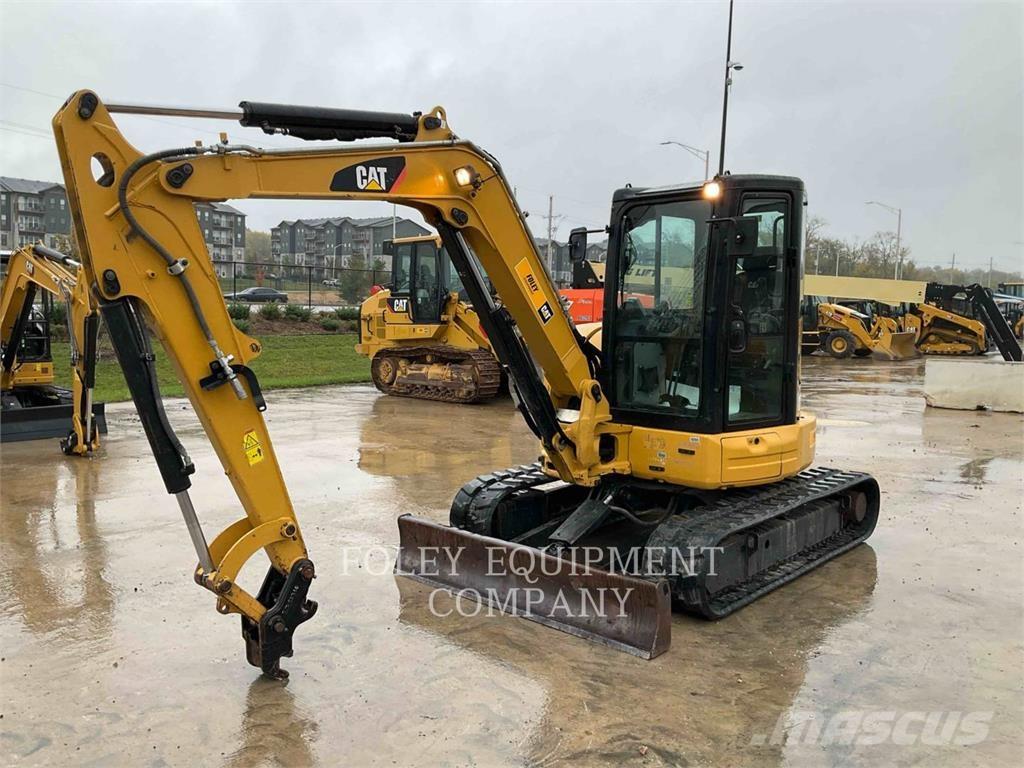 CAT 305.5E2CR حفارات زحافة