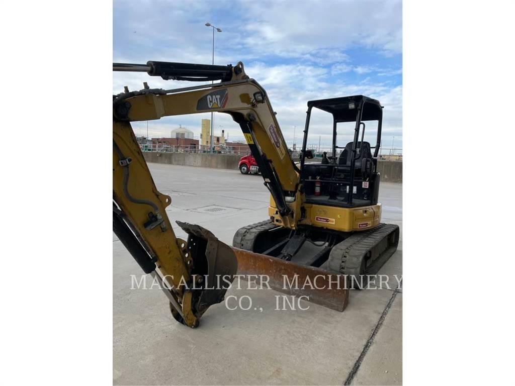 CAT 305.5E2CR حفارات زحافة