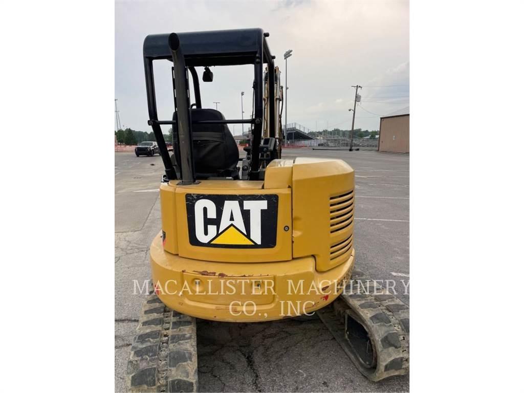 CAT 305.5E2CR حفارات زحافة