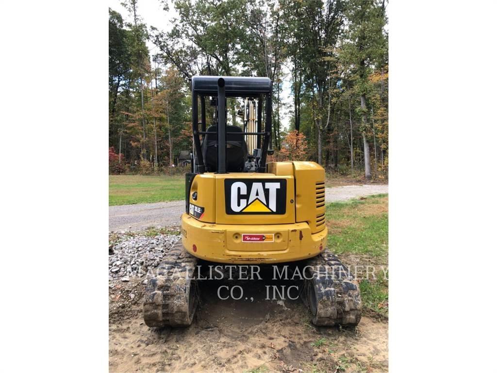 CAT 305.5E2CR حفارات زحافة