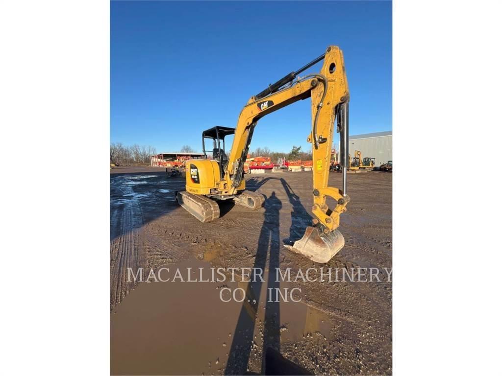 CAT 305.5E2CR حفارات زحافة