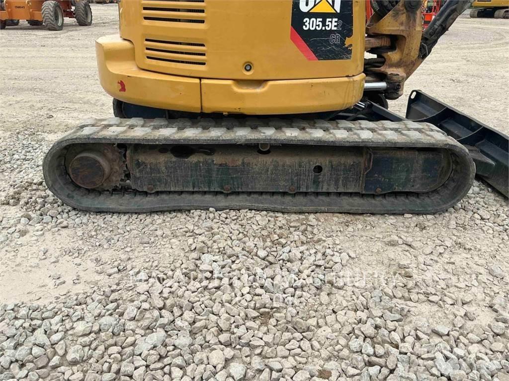 CAT 305.5E2CR حفارات زحافة