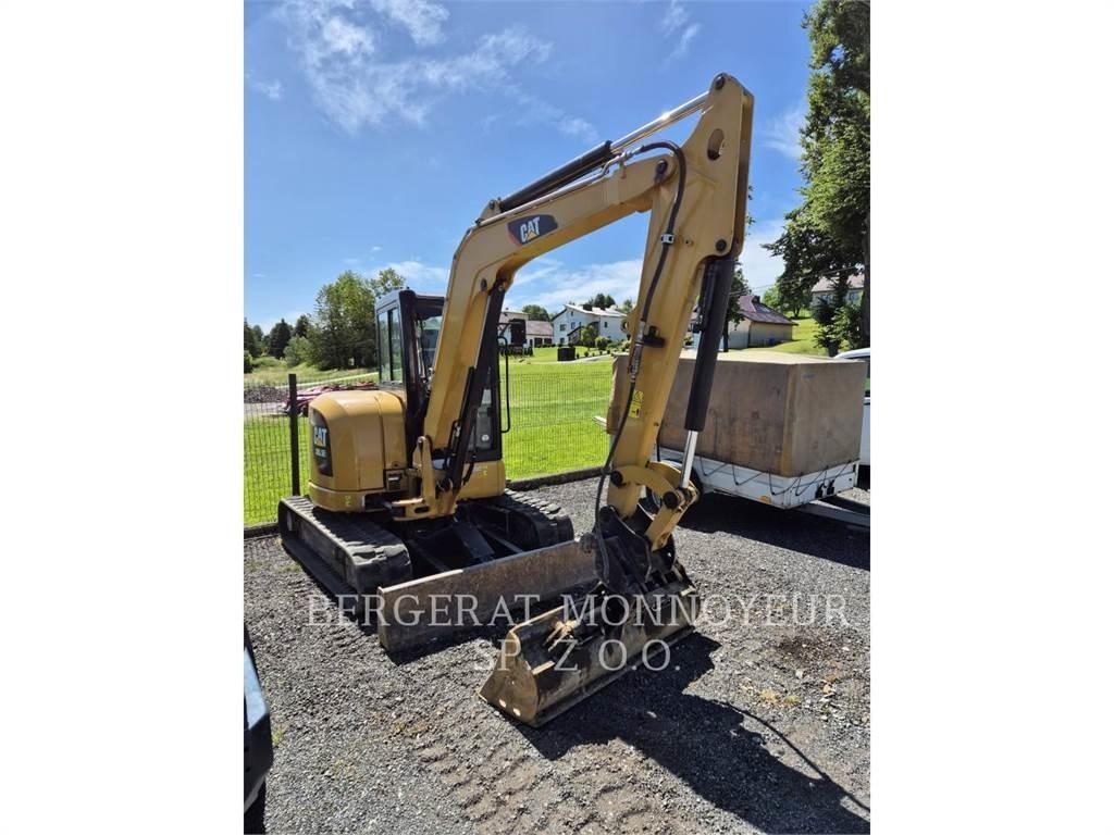 CAT 305.5E2CR حفارات زحافة