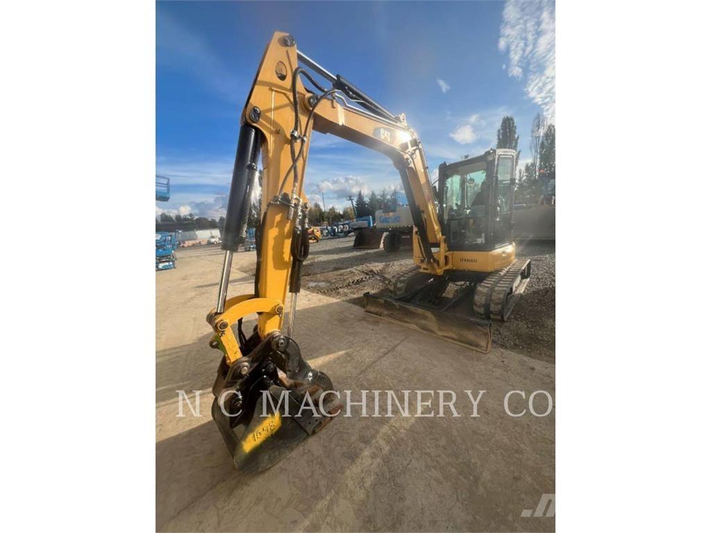 CAT 305.5E2CRB حفارات زحافة