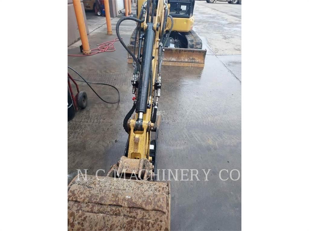 CAT 305.5E2CRN حفارات زحافة