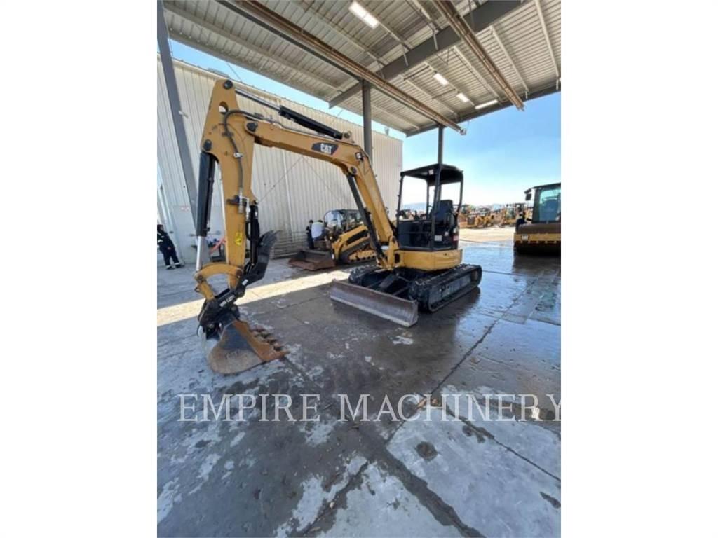 CAT 305.5E2ORT حفارات زحافة