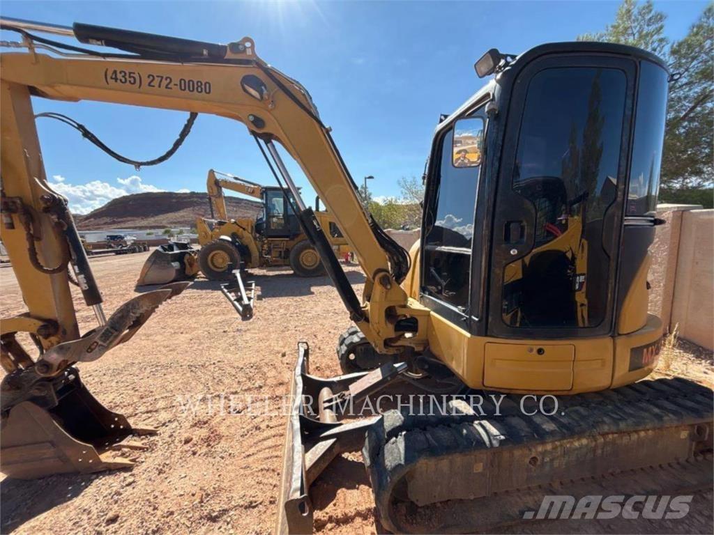 CAT 305.5EC3TH حفارات زحافة