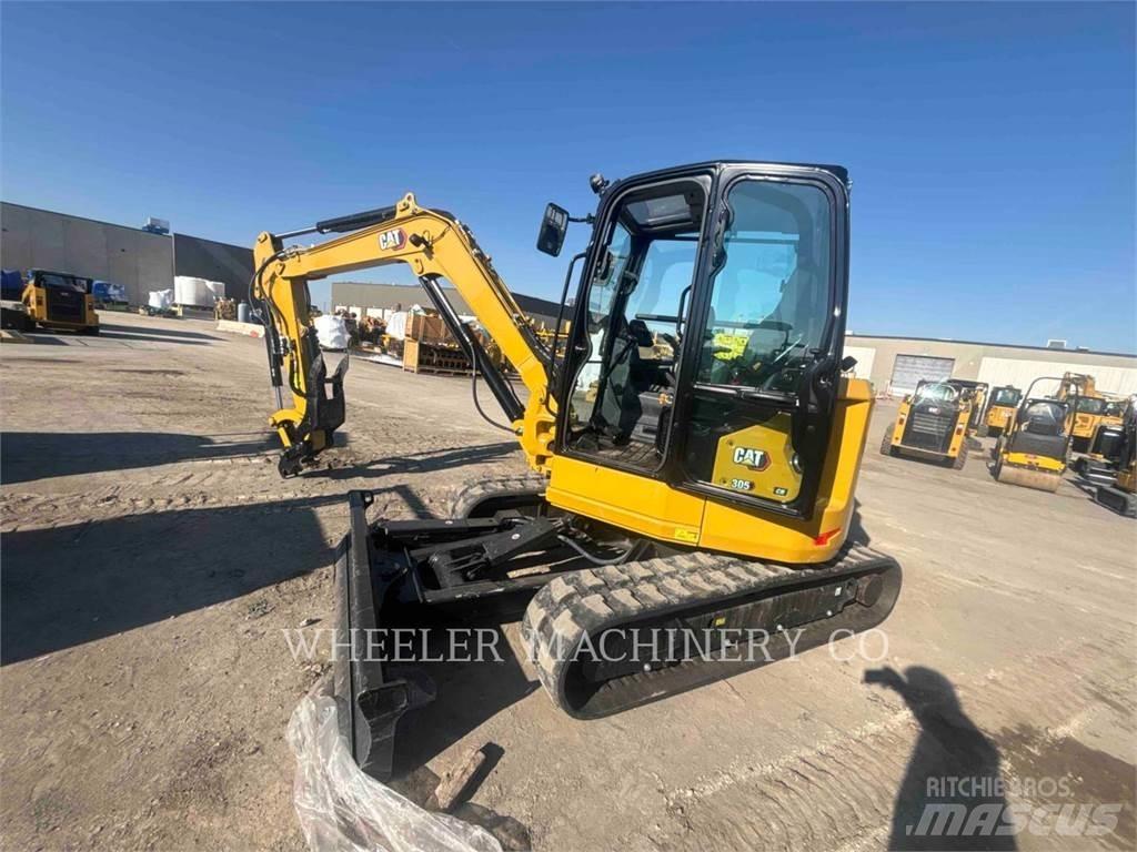 CAT 305 C3 TAQ حفارات زحافة