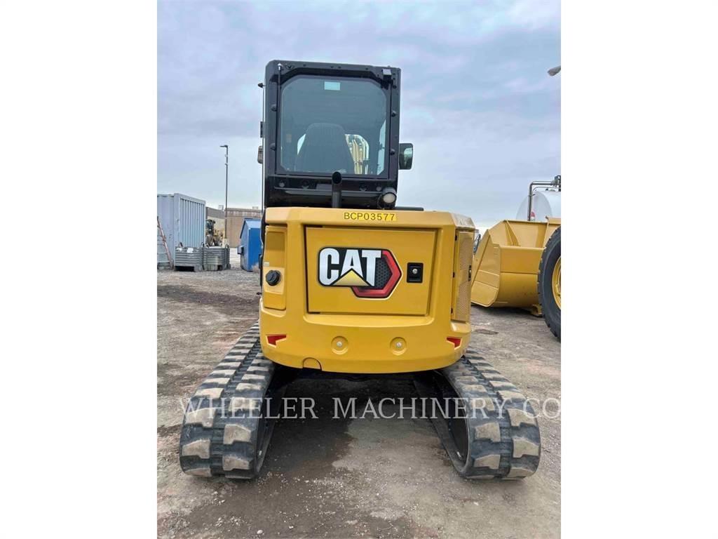 CAT 305 C3 THQ حفارات زحافة