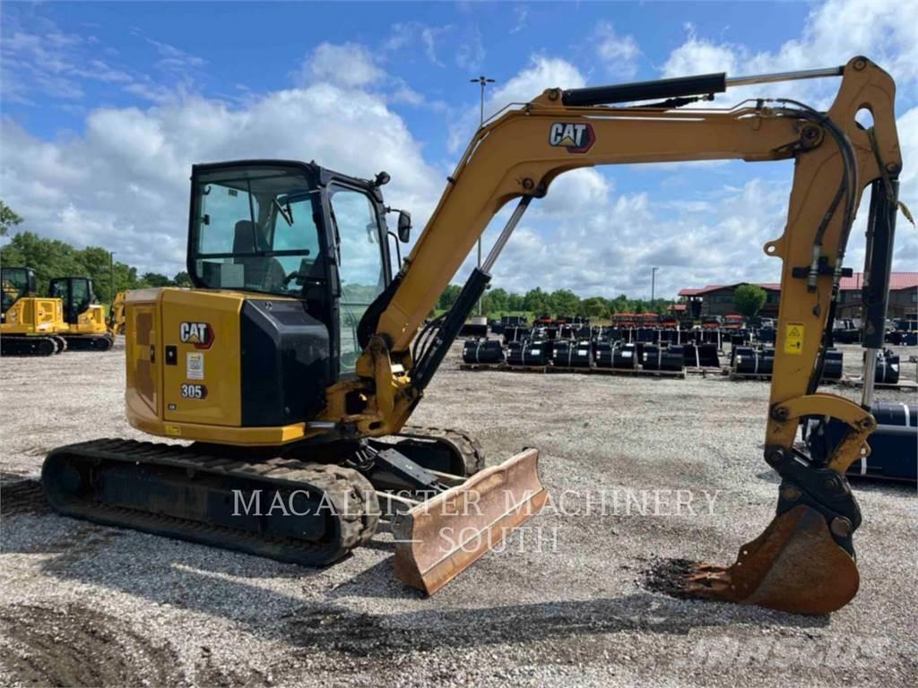 CAT 305 CR حفارات زحافة