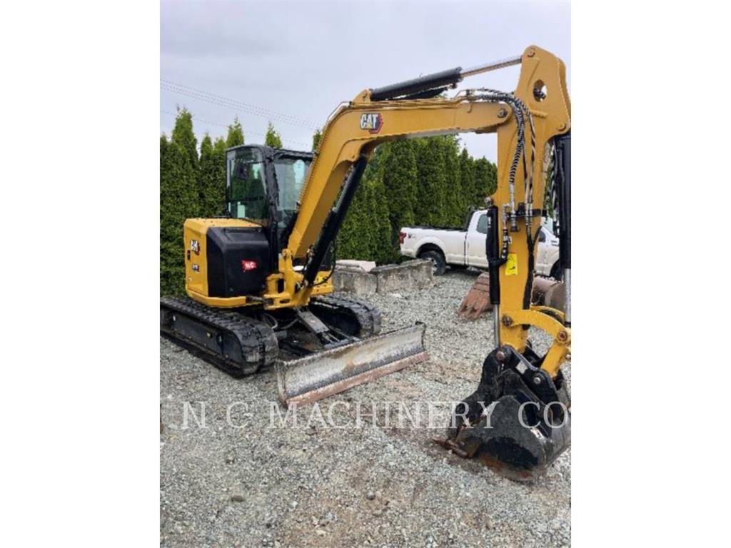 CAT 305 CRCB حفارات زحافة