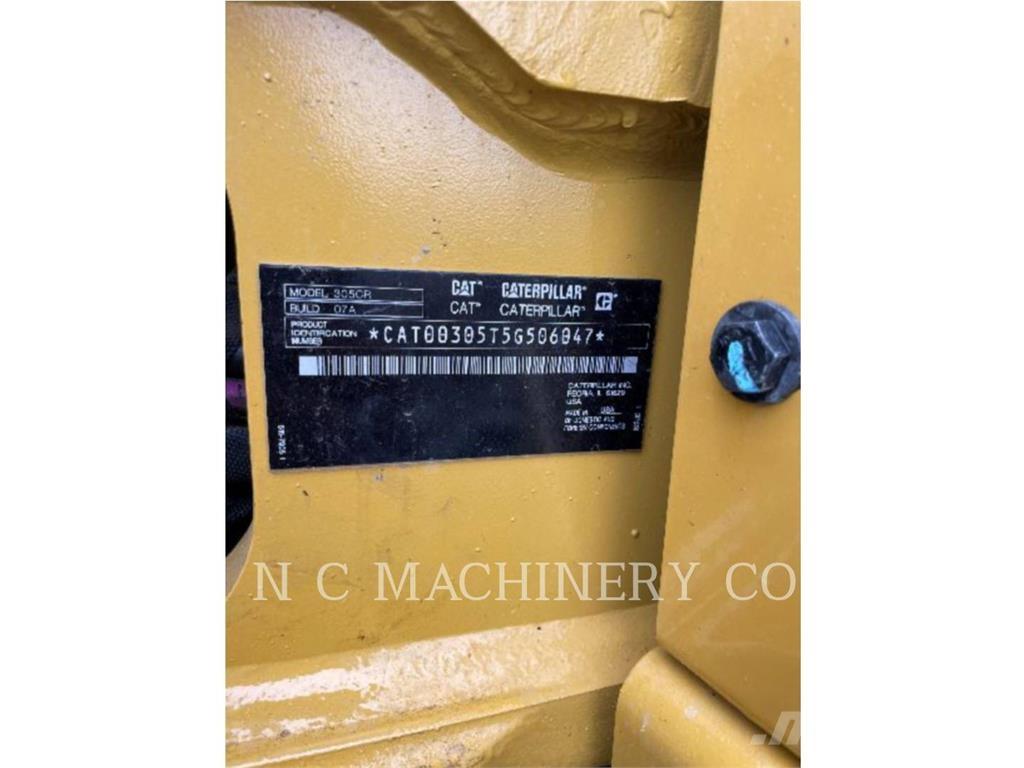 CAT 305 CRCB حفارات زحافة