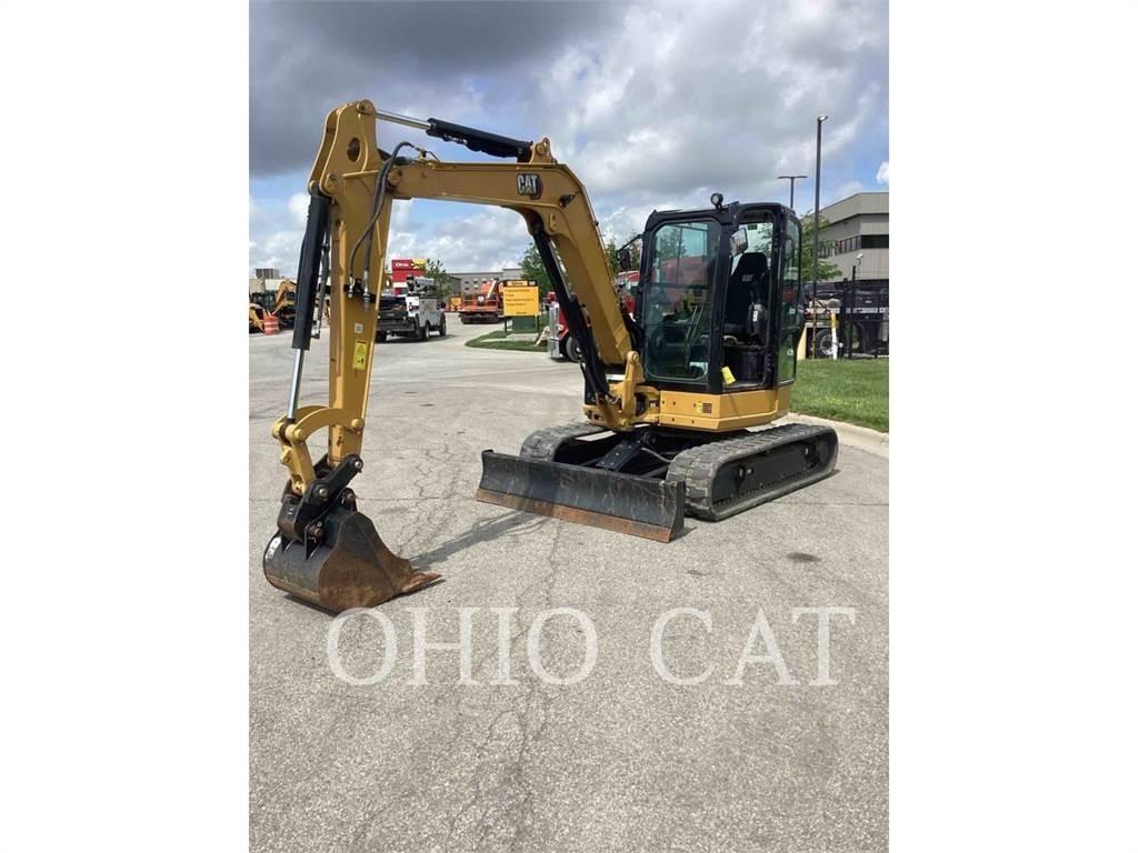 CAT 30507CR حفارات زحافة