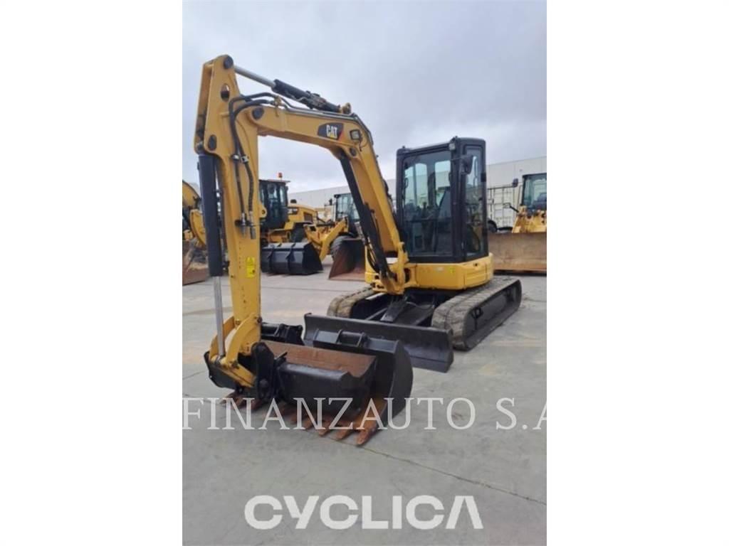 CAT 305E حفارات زحافة