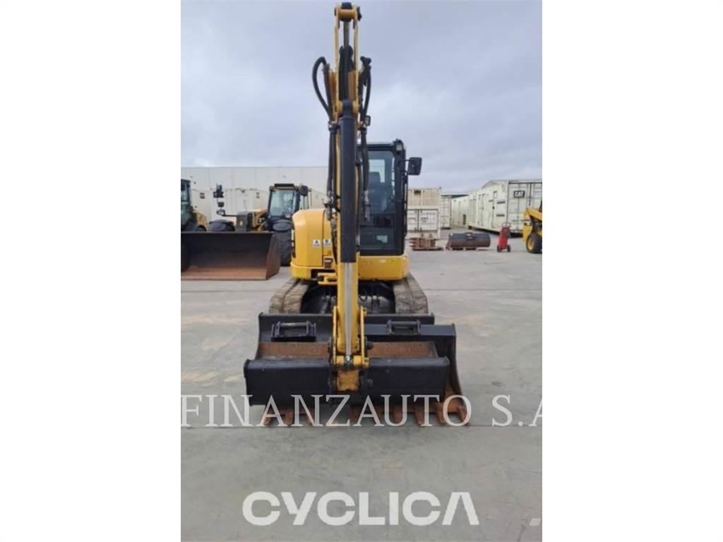CAT 305E حفارات زحافة