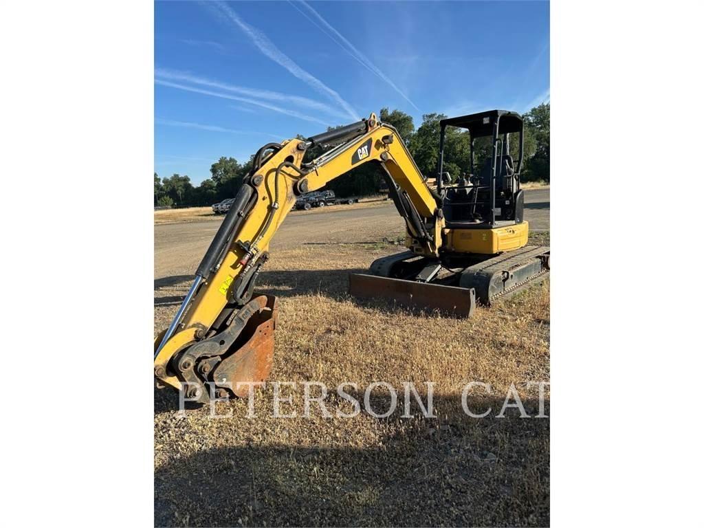 CAT 305E2 حفارات زحافة