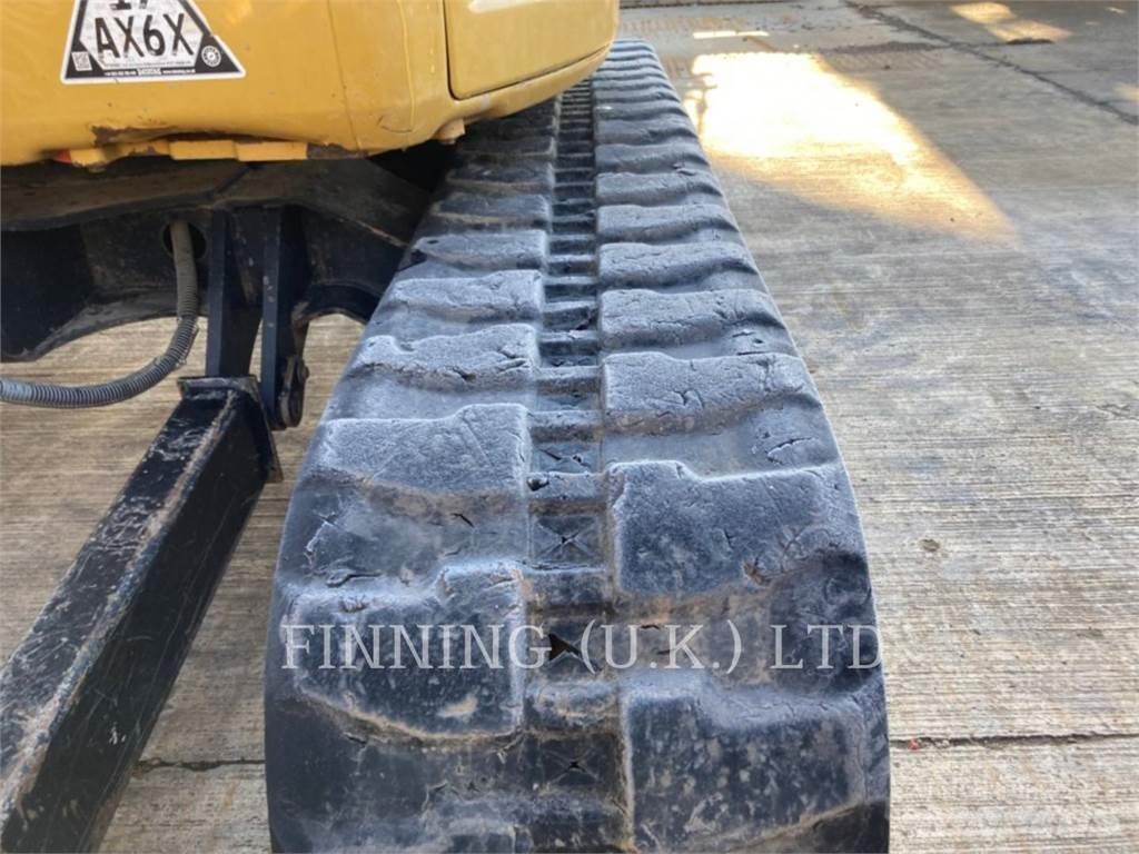 CAT 305E2 CR حفارات زحافة