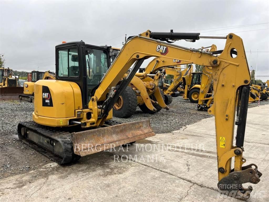 CAT 305E2CR حفارات زحافة