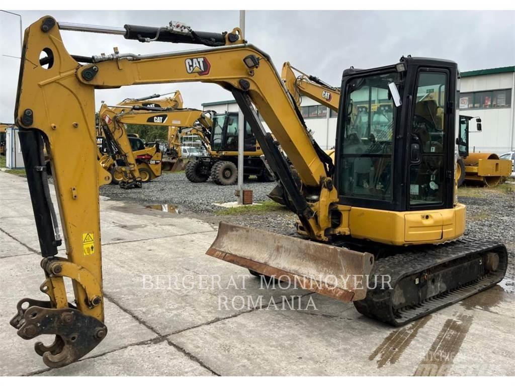 CAT 305E2CR حفارات زحافة