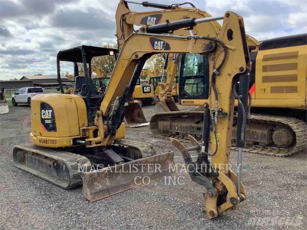 CAT 305E2CR حفارات زحافة