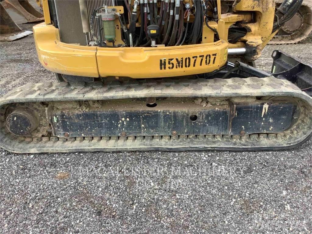CAT 305E2CR حفارات زحافة