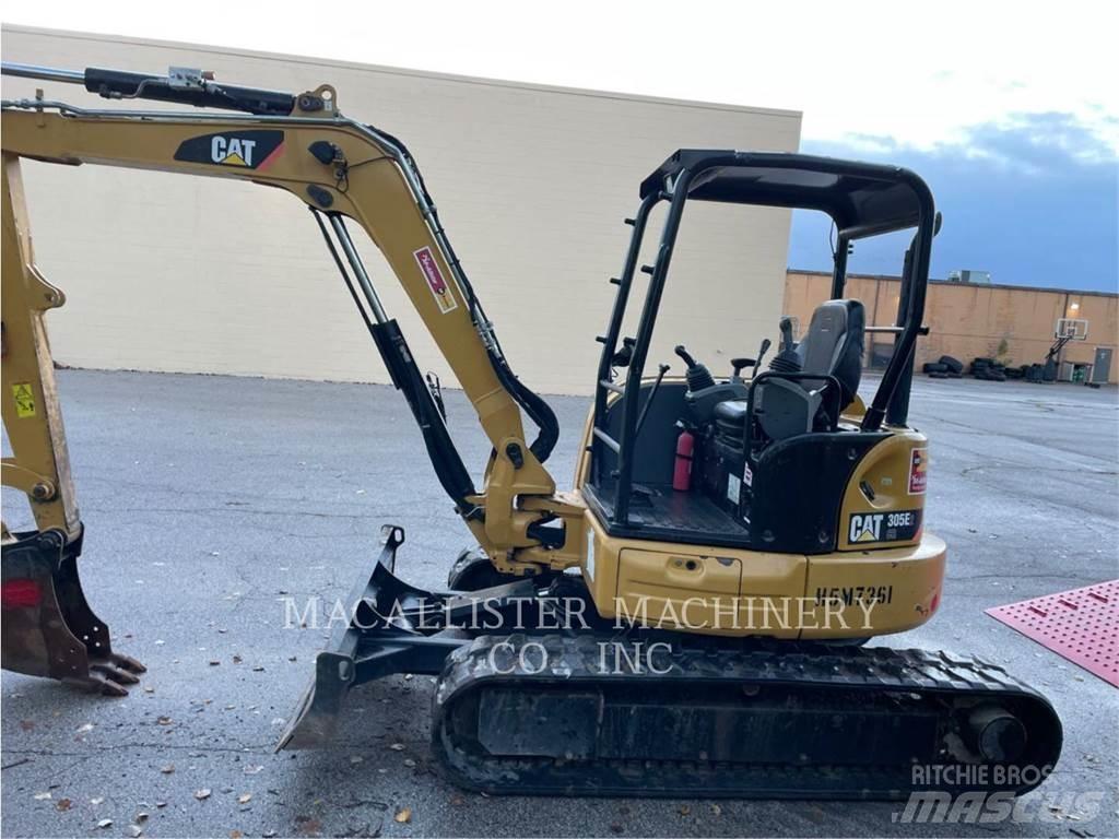 CAT 305E2CR حفارات زحافة