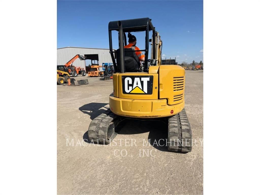 CAT 305E2CR حفارات زحافة