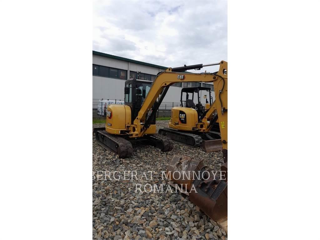 CAT 305E2CR حفارات زحافة
