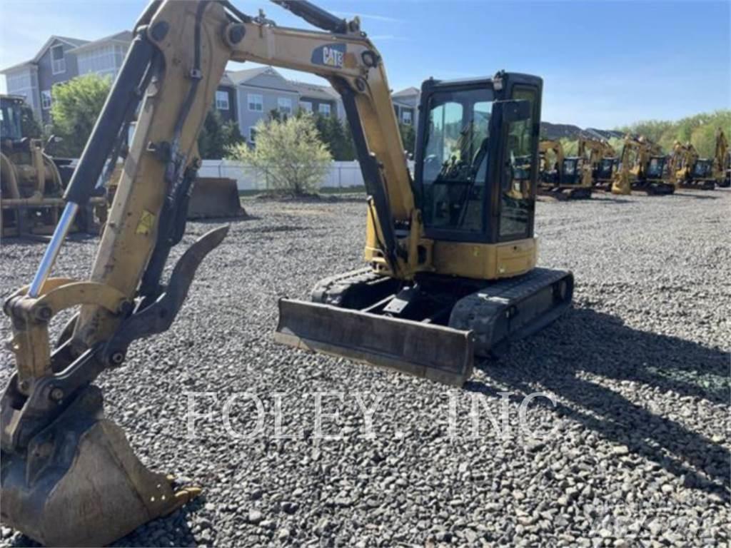 CAT 305E2CR حفارات زحافة