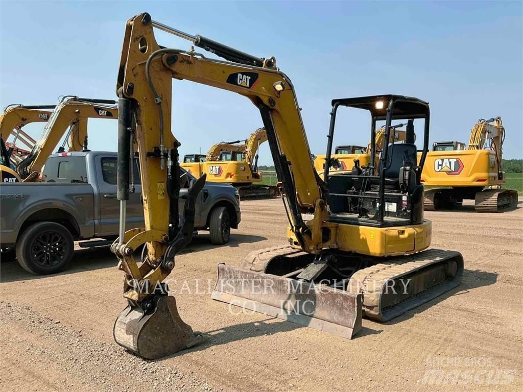 CAT 305E2CR حفارات زحافة