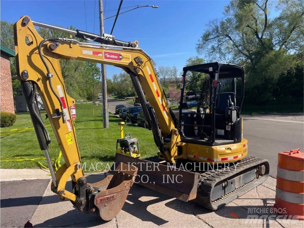 CAT 305E2CR حفارات زحافة