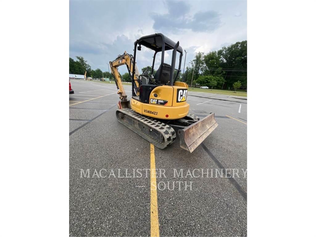 CAT 305E2CR حفارات زحافة