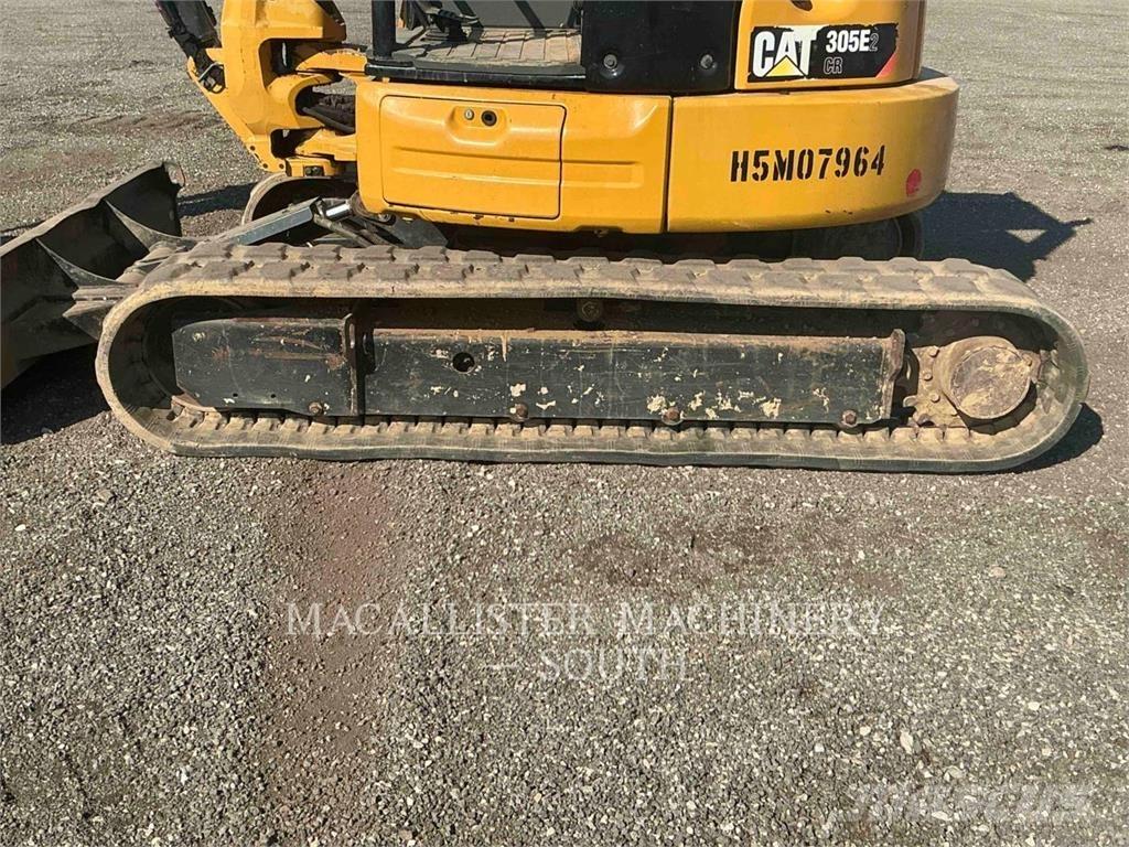 CAT 305E2CR حفارات زحافة