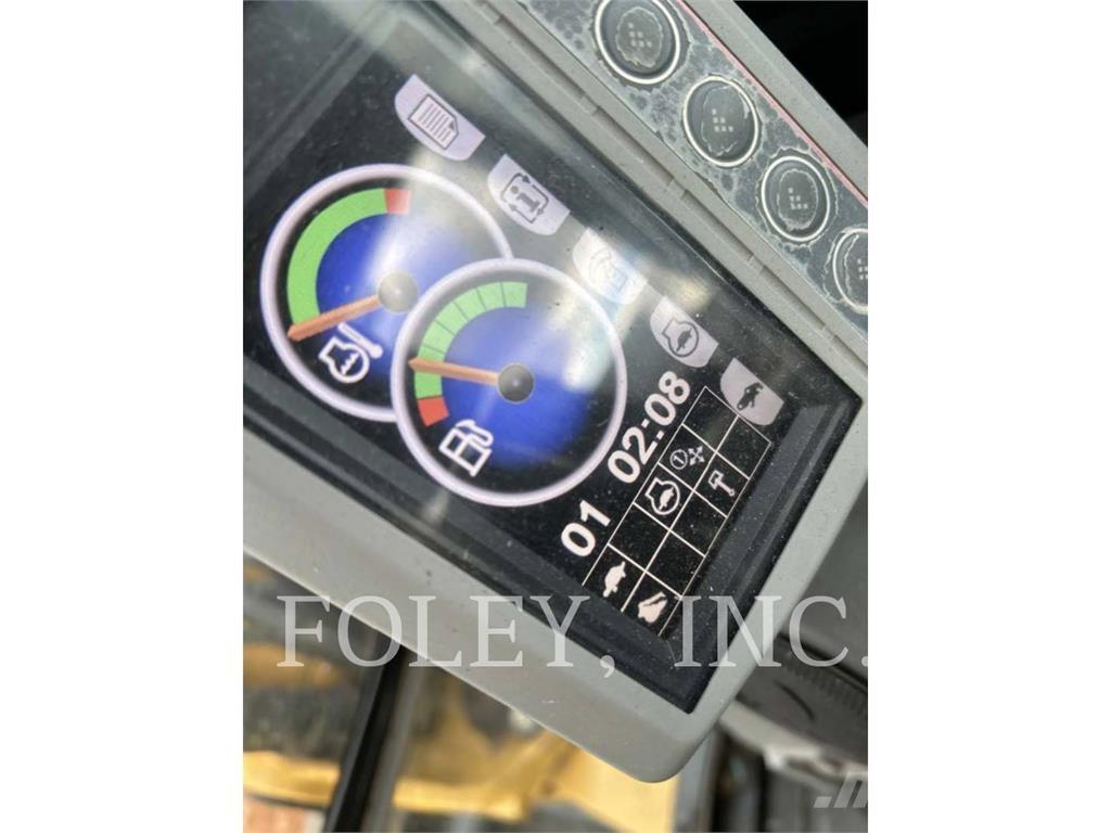 CAT 305E2CR حفارات زحافة