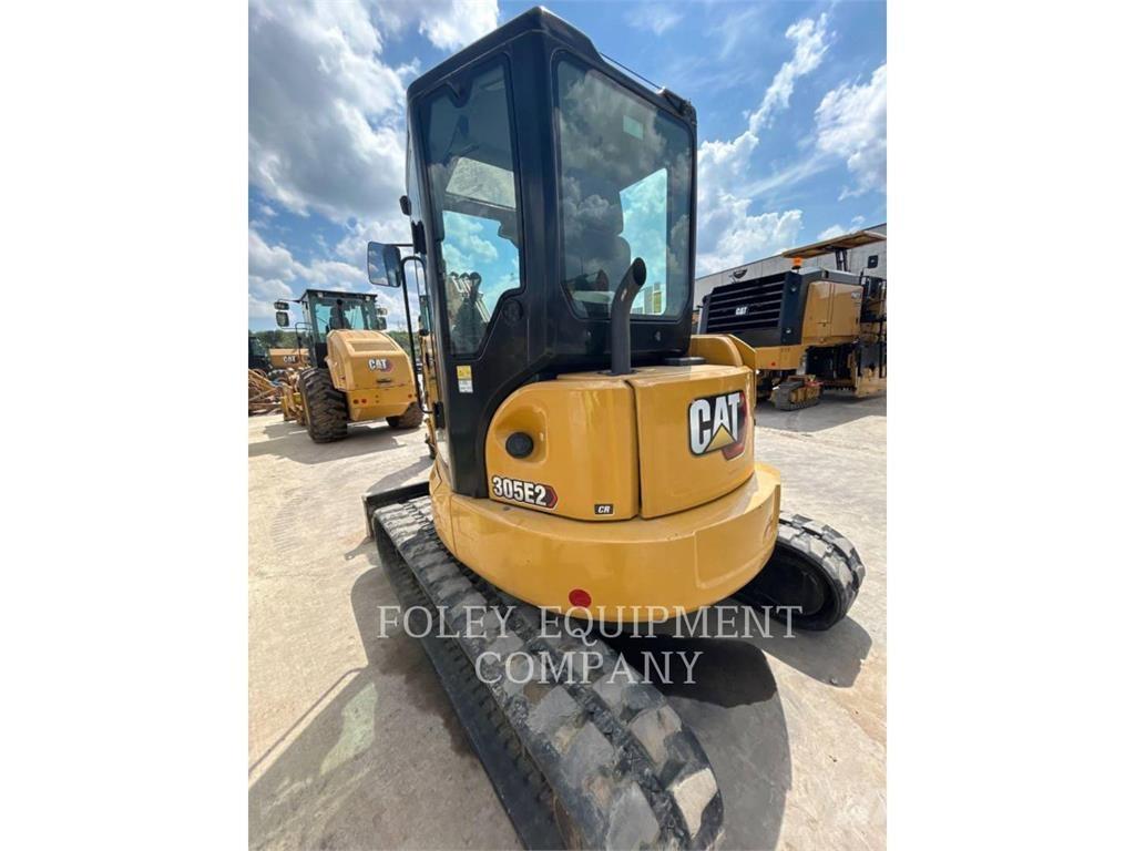 CAT 305E2LC حفارات زحافة