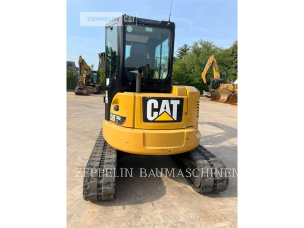 CAT 305ECR حفارات زحافة
