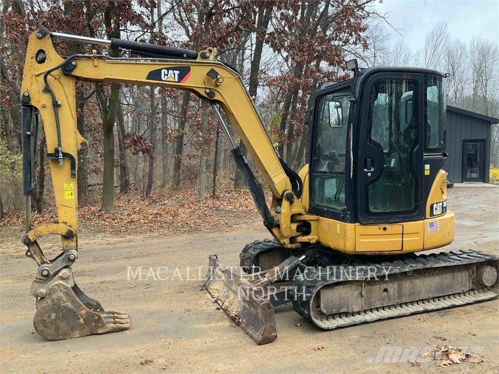CAT 305ECR AQ حفارات زحافة