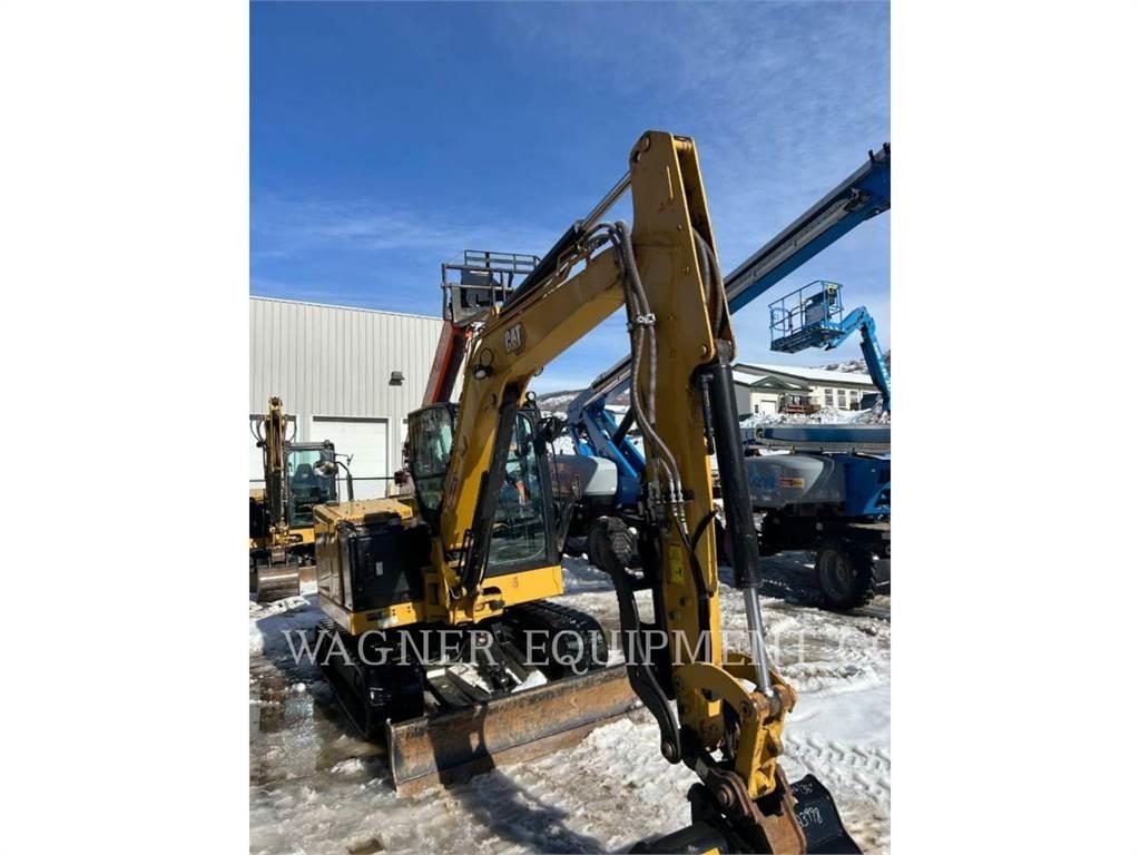 CAT 306 حفارات زحافة