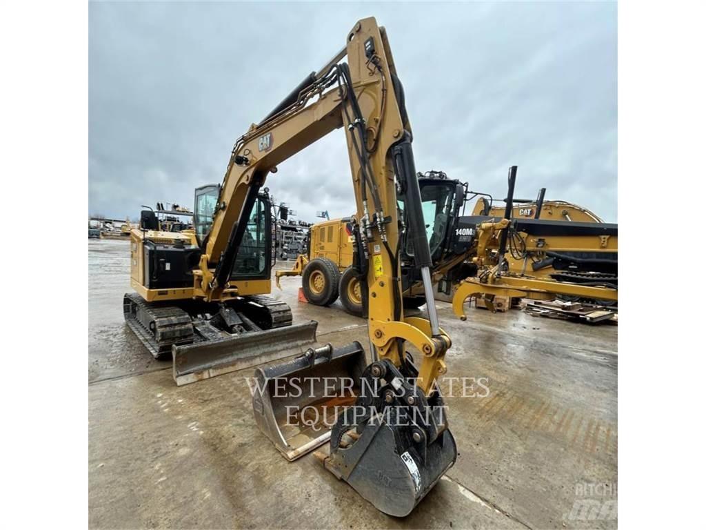 CAT 306 حفارات زحافة