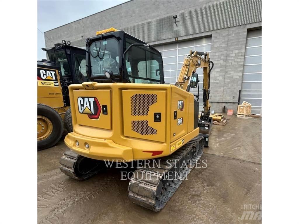 CAT 306 حفارات زحافة