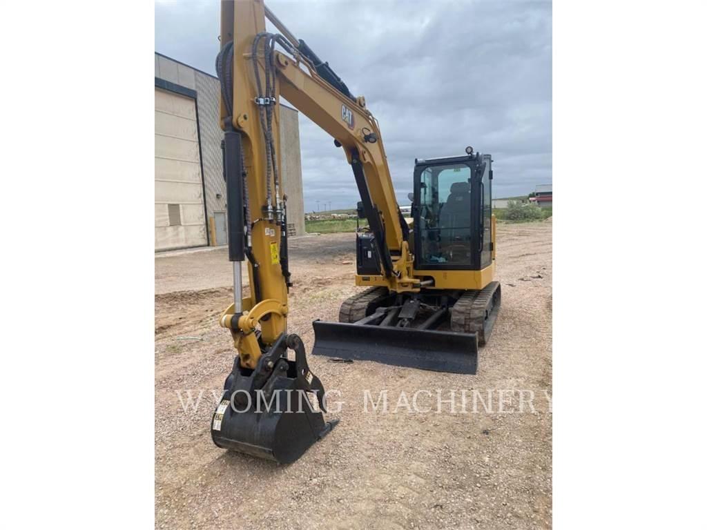 CAT 306 حفارات زحافة