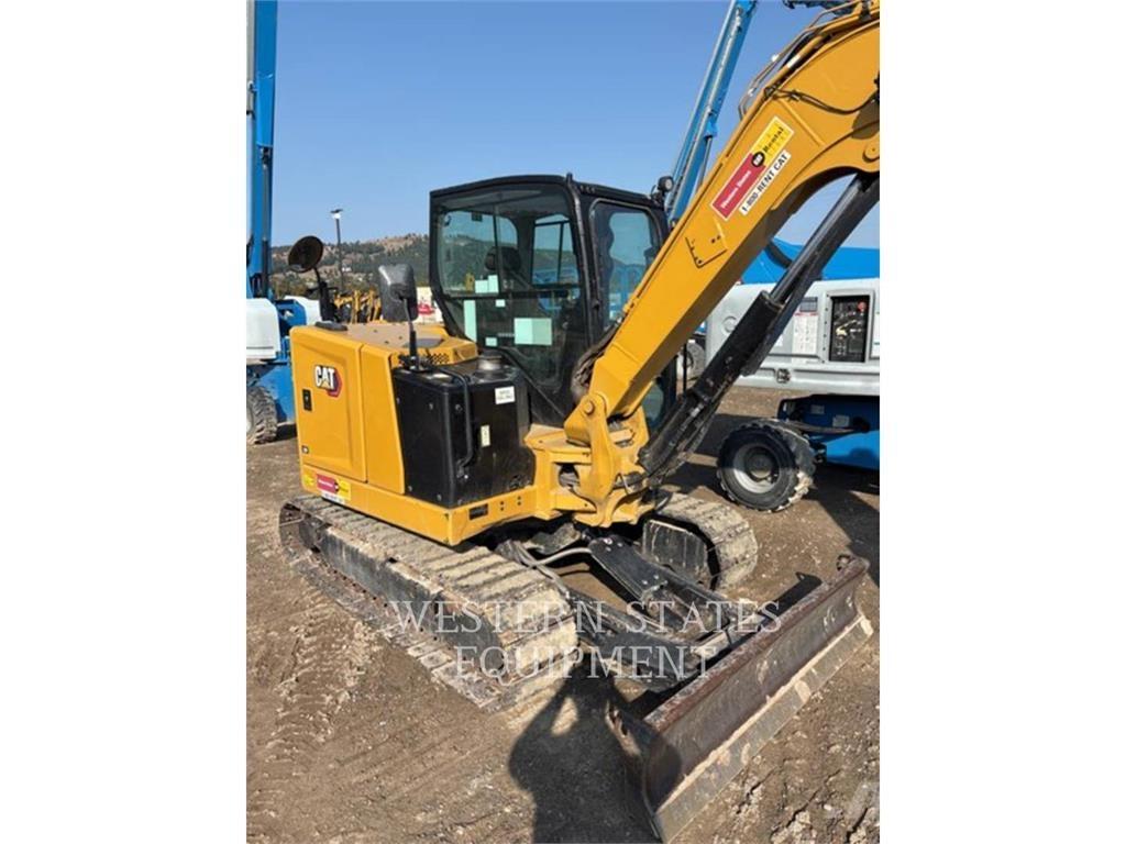 CAT 306 حفارات زحافة