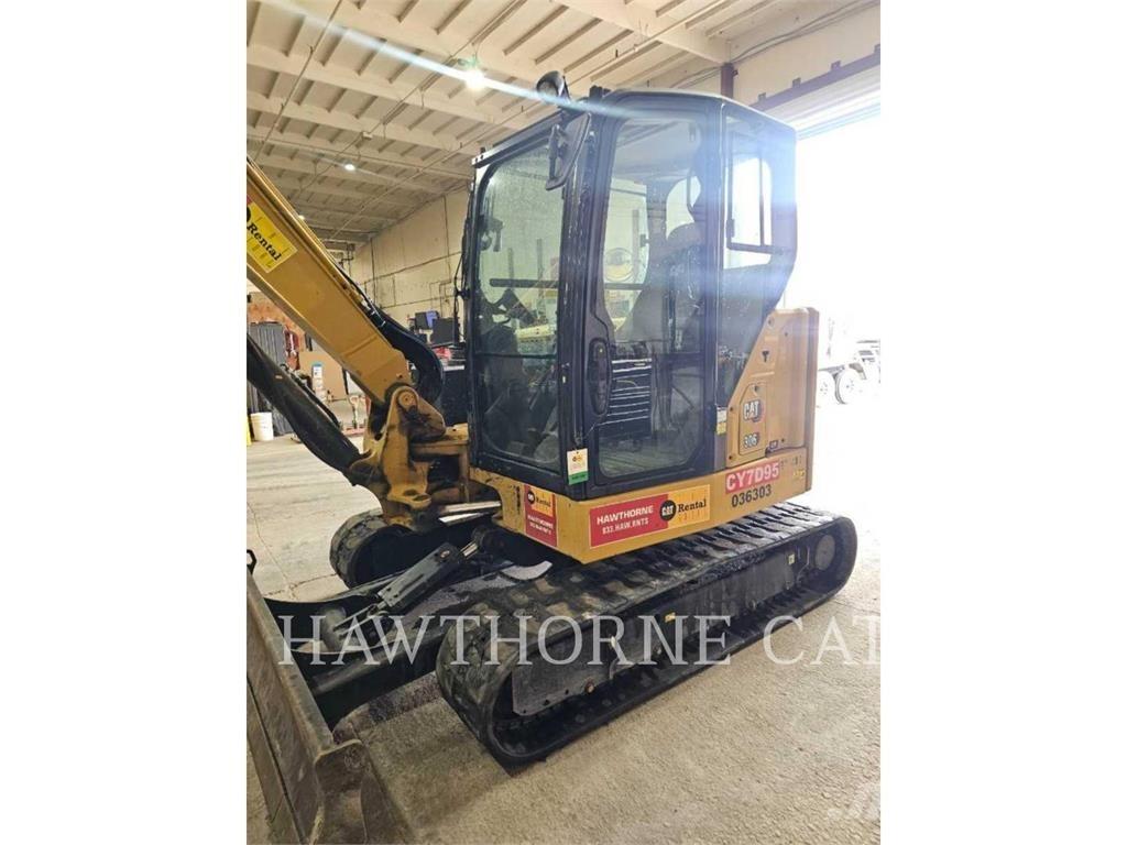 CAT 306 حفارات زحافة