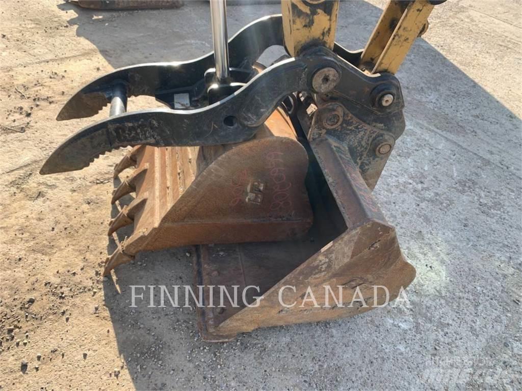 CAT 306-07 حفارات زحافة