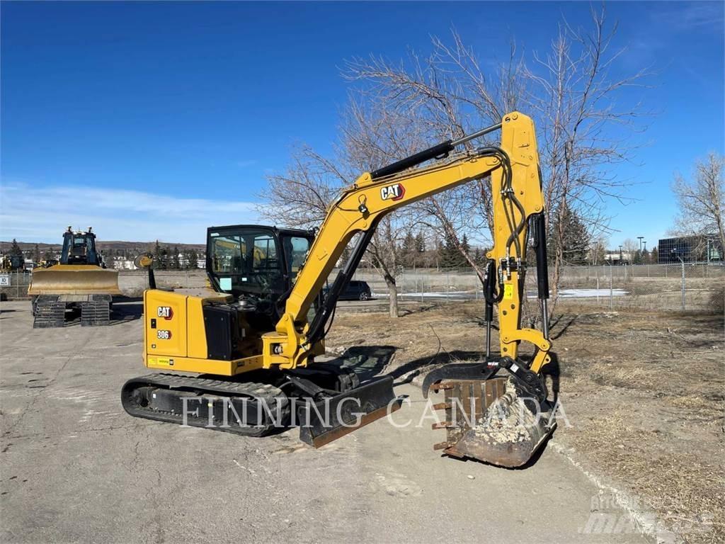 CAT 306-07 حفارات زحافة