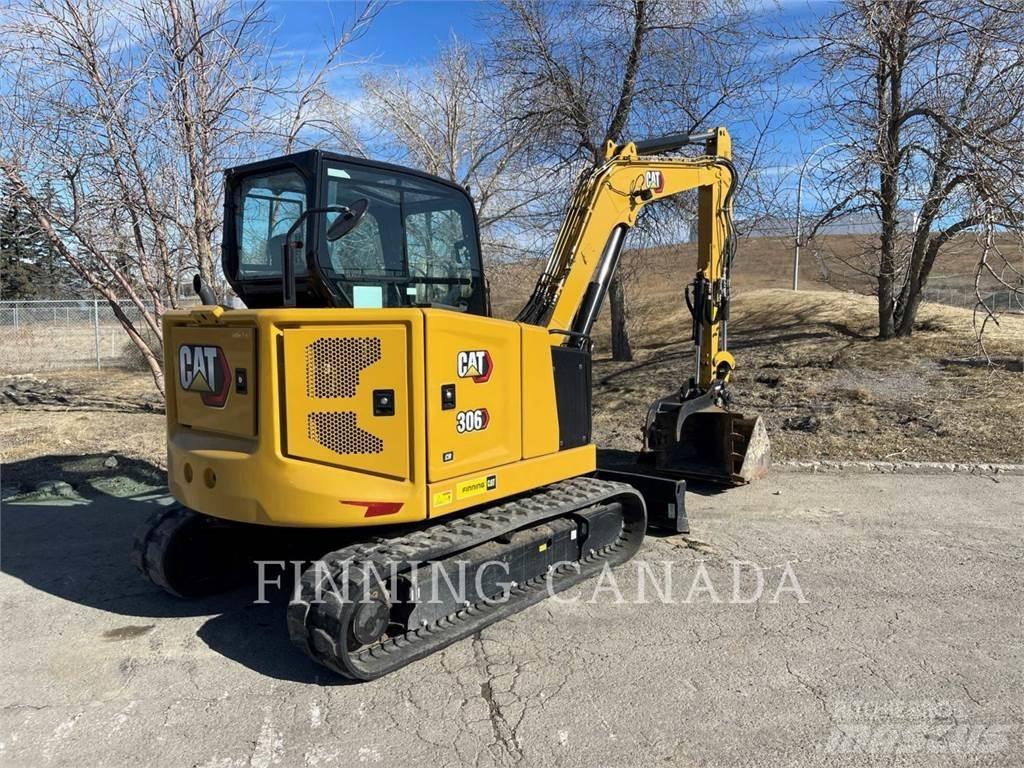 CAT 306-07 حفارات زحافة