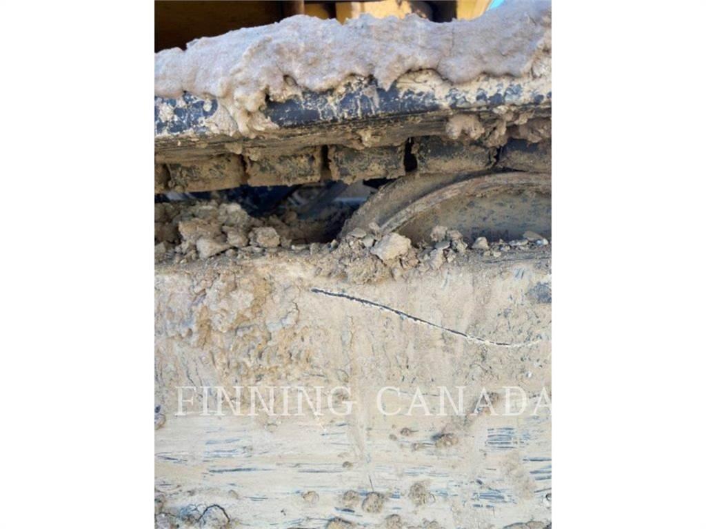 CAT 306-07 حفارات زحافة