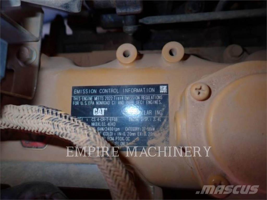 CAT 306-07 حفارات زحافة