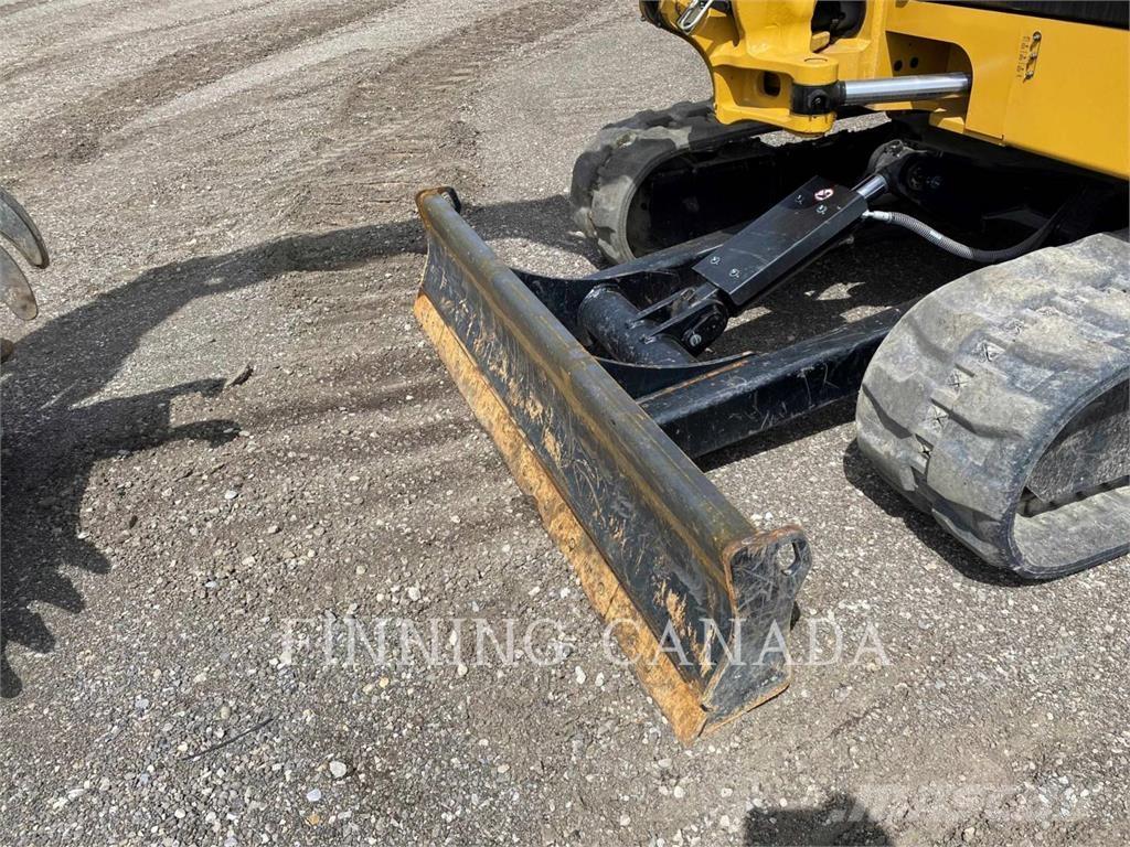 CAT 306-07 حفارات زحافة